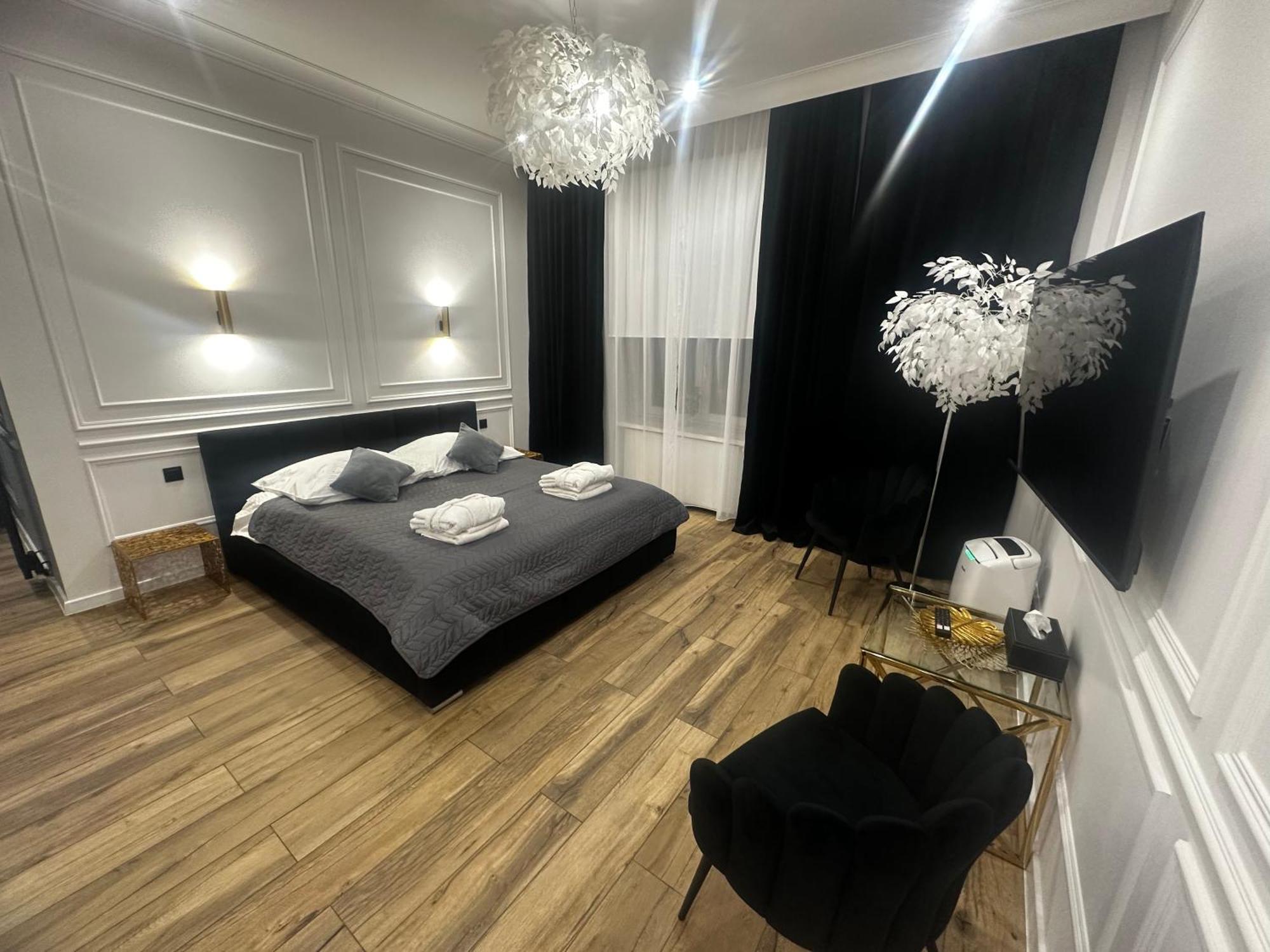 Shine Prywatne Jacuzzi Starowislna Kraków