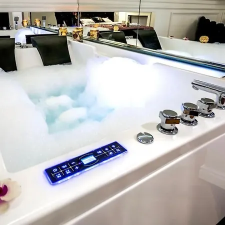 Apartament Shine Prywatne Jacuzzi Starowislna Kraków Zewnętrze zdjęcie