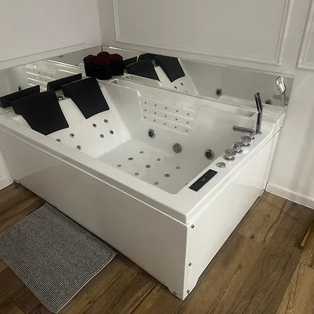 Apartament Shine Prywatne Jacuzzi Starowislna Kraków Zewnętrze zdjęcie